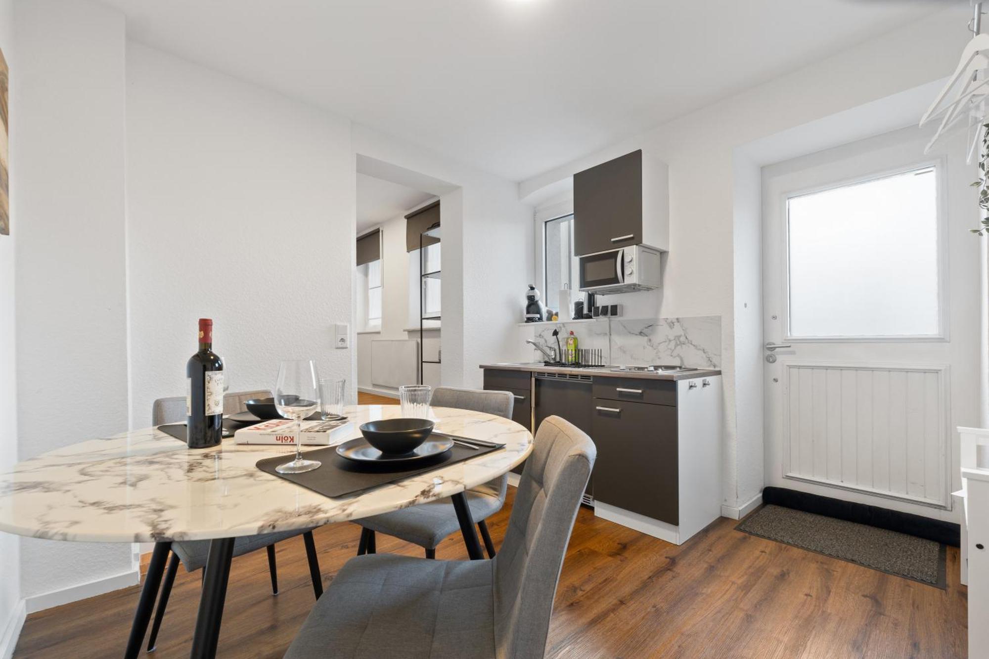 Modernes Apartement Am Rhein In Ruhiger Lage 科隆 外观 照片