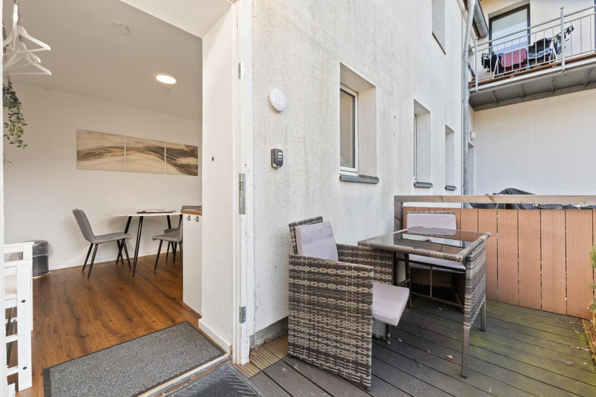 Modernes Apartement Am Rhein In Ruhiger Lage 科隆 外观 照片